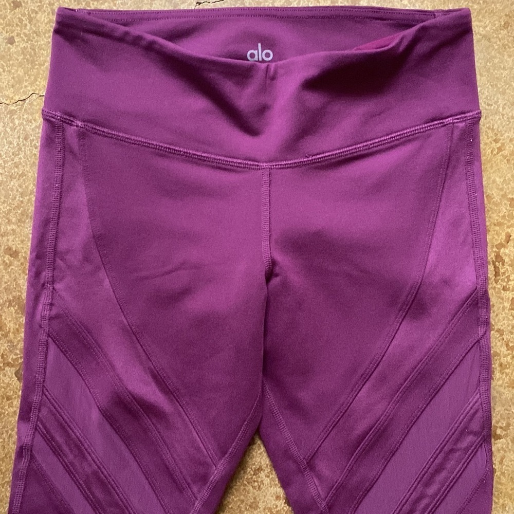 ALO magenta mesh inset seamed high waist seamed leggings
